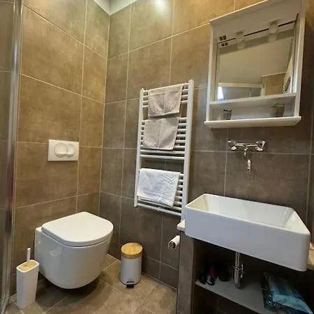 Lovable Loft Apartman