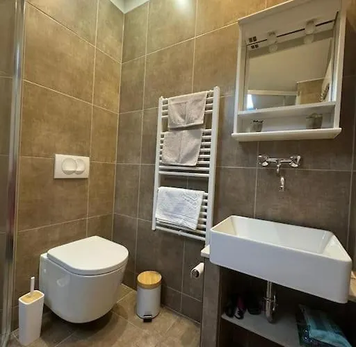 Lovable Loft Apartman